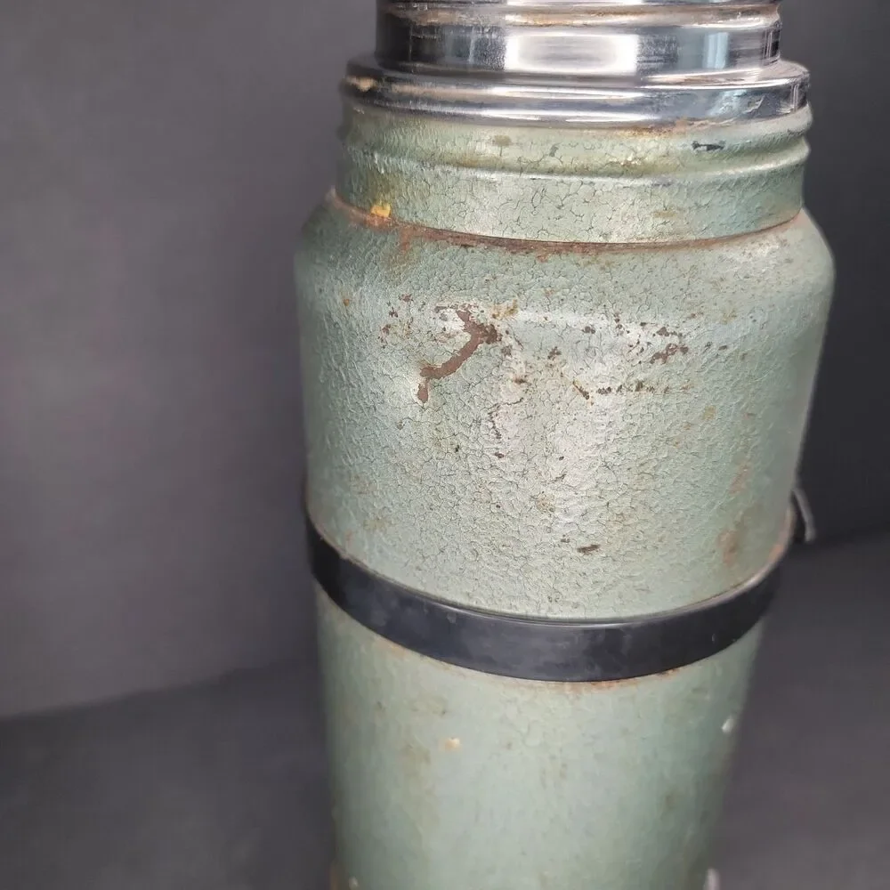 Vintage 1978 Stanley Aladdin Thermos Green A-944C Made in USA Missing Lid PARTS